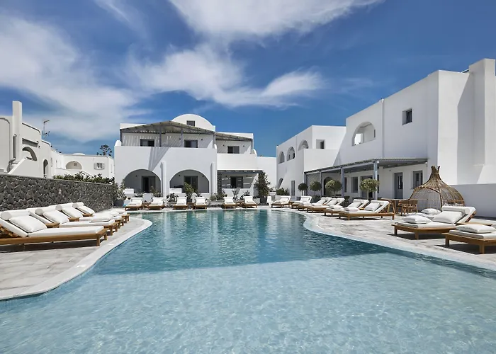Amara Suites Santorini